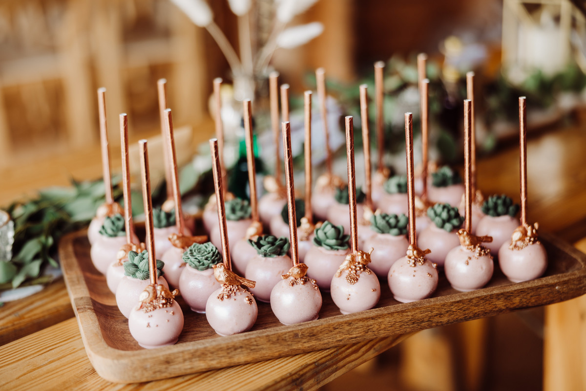 Cake pops photographed by Samantha Lowe Photography at a farm wedding in Staffordshire 