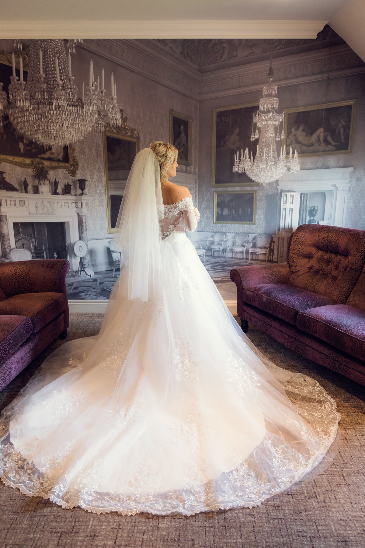 The Bridal suite at the moat house photography